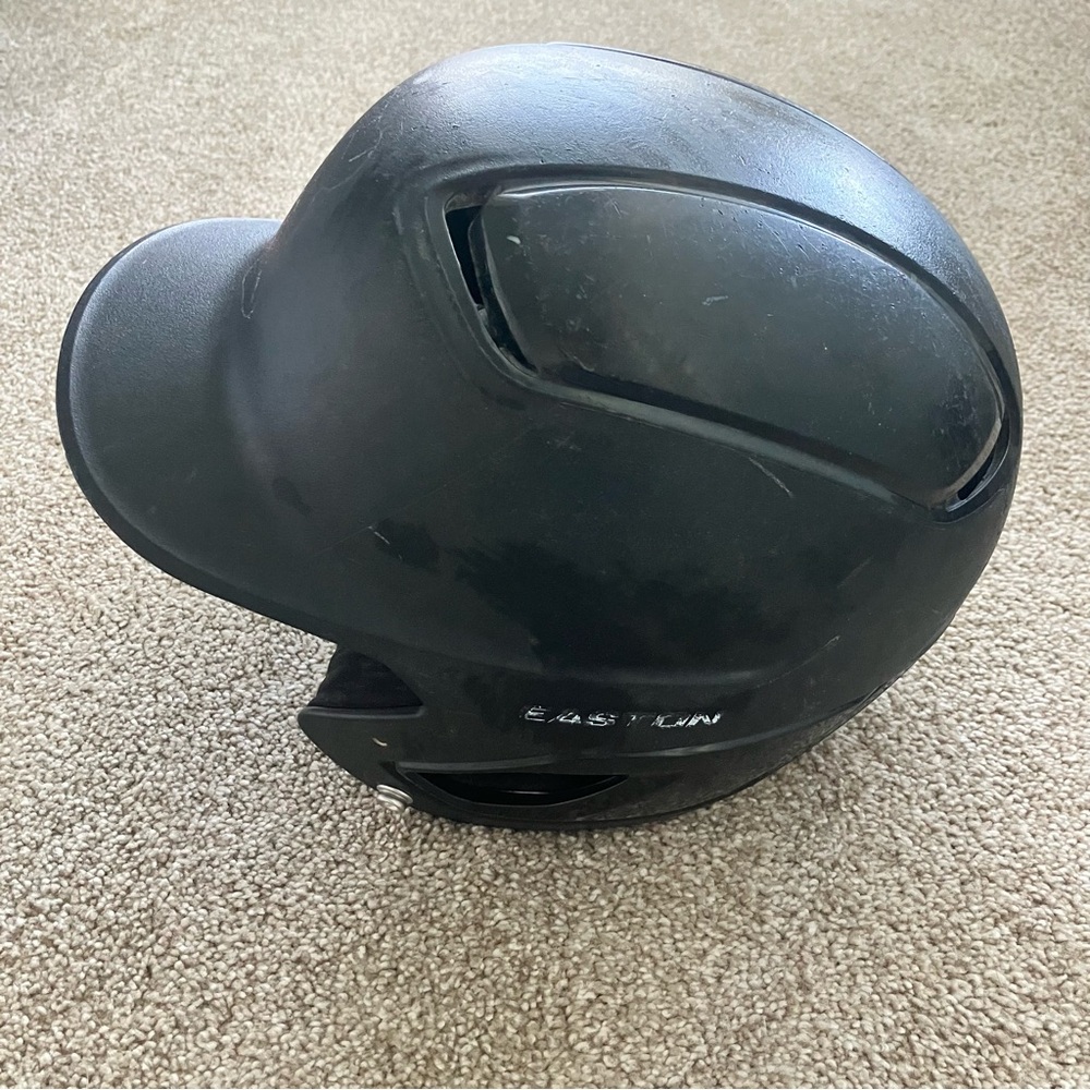 Easton Gametime II Matte Black Batting‎ Helmet Size 6 3/8-7 1/8
